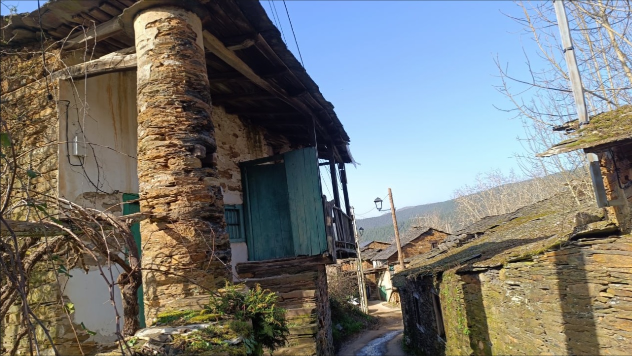 Aldea Modelo de Fisteus